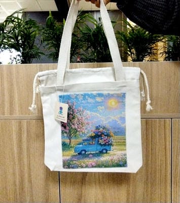 کیف پارچه ای جیب دار 31*31 (طرح کامیون گل،کد 2129)