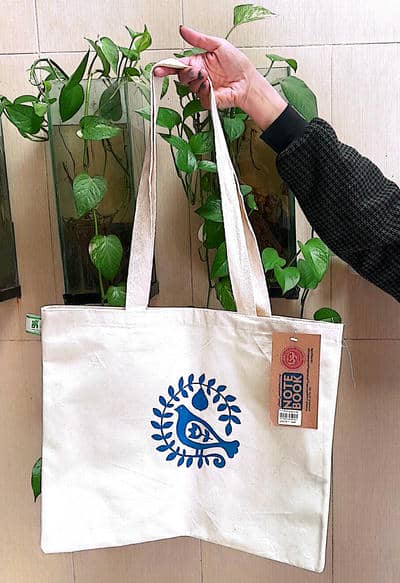 کیف پارچه ای متوسط متقال (کد 402)